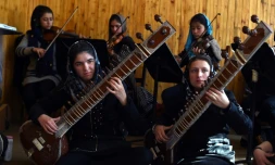 Les musiciennes de "Zohra", le premier  orchestre 100% féminin d'Afghanistan, le 8 janvier 2017 en répétition à l'Institut national de musique à Kaboul