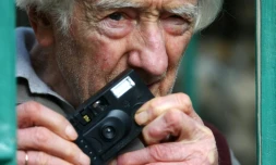 Le photographe français Marc Riboud le 10 mars 2009 à Paris