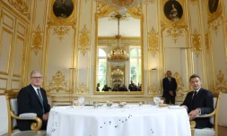 Le Premier ministre britannique Keir Starmer et le président français Emmanuel Macron le 17 avril 2026 au palais de l'Elysée à Paris
