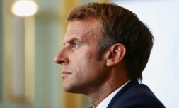 Le président Emmanuel Macron lors d'un sommet virtuel du G7 à l'Elysee à Paris le 24 août 2021