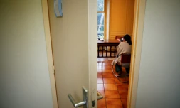 De nombreux Français plongés dans un état de profond mal-être lié au confinement, au coronavirus et au terrorisme