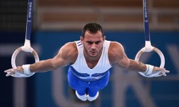 Le Français Samir Ait Said lors de l'épreuve des anneaux en gymnastique artistique lors des Jeux olympiques de Tokyo à l'Ariake Gymnastics Centre le 24 juillet 2021 