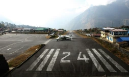 L'aéroport de Lukla au Népal, le 2 décembre 2015 