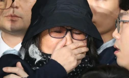 Choi Soon-Sil à son arrivée au tribunal le 31 octobre 2016 à Séoul