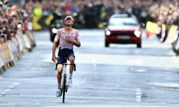 Le Néerlandais Mathieu van der Poel, sacré champion du monde, le 6 août 2023 à Glasgow