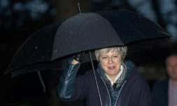 Avis de gros temps pour la Prmeière ministre britannique Theresa May (ici le 9 décembre 2018 à Londres)