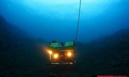 EXPLORATION OCEANOGRAPHIQUE - EXPEDITION ABYSSEA  

photo Alain Barrere