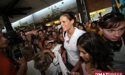 Arrivée de Laure Manaudou