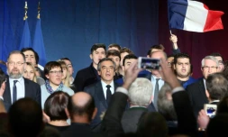 François Fillon devant les militants, après une journée passée à arpenter les Ardennes, le 2 février 2017 à Charleville-Mézières