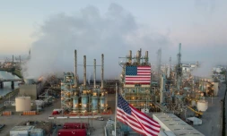 La raffinerie de Marathon Petroleum Corp Ă Los Angeles, le 25 avril 2020