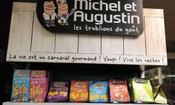 Le groupe Danone a annoncé mardi être en négociations exclusives pour acquérir une part minoritaire de 40% dans le capital de la société Michel et Augustin