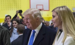 Donald Trump et sa fille Ivanka dans un bureau de vote le 8 novembre 2016 à New York