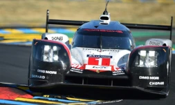 La Porsche 919 Hybrid N.1 pilotée par le Britannique Nick Tandy au 24 heures du Mans, le 17 juin 2017  