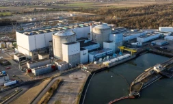 Vue aérienne de la centrale nucléaire de Fessenheim, le 20 février 2020 dans le Haut-Rhin