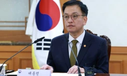 Le ministre des Finances sud-coréen, Choi Sang-mok, après sa nomination comme président par intérim à Séoul, le 27 décembre 2024