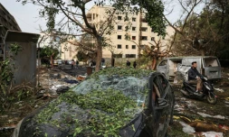 Le site d'une frappe aérienne israélienne à Beyrouth, le 1er avril 2026