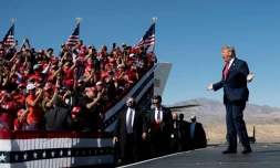 Le président américain Donald Trump en meeting de campagne à Bullhead City, en Arizona, le 28 octobre 2020