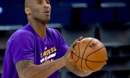 Kobe Bryant des Los Angeles Lakers, le 24 novembre 2015 contre les Golden State Warriors à Oakland