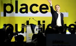Le leader de Place Publique Raphaël Glucksmann lors du congrès de son parti, le 16 mars 2025 à Paris
