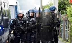 Des gendarmes prennent position dans le quartier du Breil à Nantes, le 4 juillet 2018