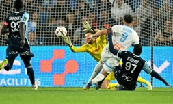 L'attaquant algérien de Marseille Amine Gouiri marque le premier but de l'OM au Havre samedi, lors de la 33e journée de Ligue 1.