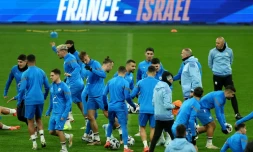 Les joueurs israéliens lors d'une séance d'entraßnement au Stade de France, le 13 novembre 2024 à Saint-Denis, à la veille du match de la Ligue des nations de l'UEFA entre la France et Israël au Stade de France