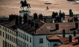 La place Bellecour désertée à Lyon, le 17 mars 2020