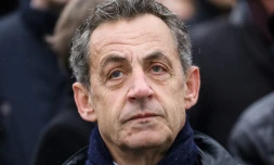 Nicolas Sarkozy lors d'une cérémonie officielle à l'Arc de Triomphe à Paris, le 11 novmebre 2019