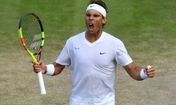 L'Espagnol Rafael Nadal vainqueur de l'Américain Sam Querrey en quarts de finale à Wimbledon, le 10 juillet 2019  