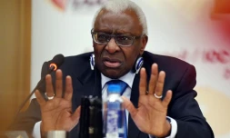Lamine Diack, président sortant de l'IAAF, lors d'une conférence de presse à Pékin, le 21 août 2015