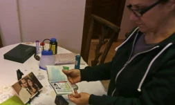 La Syrienne Joséphine Abou Assalé, 60 ans, dans son appartement du quartier Tijara à Damas, le 30 janvier 2017