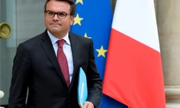 Thomas Thévenoud, secrétaire d'État chargé du Commerce extérieur, quitte l'Elysée après un conseil des ministres le 27 août 2014