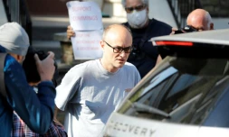 Dominic Cummings quitte sa résidence dans le nord de Londres, le 27 mai 2020