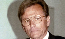 Le tribunal d'application des peines de Melun a accepté de "suspendre" pour raison médicale la peine de Dieter Krombach -ici sur une photo datant de 2004-, condamné en 2012 à 15 ans de prison pour la mort de sa belle-fille Kalinka Bamberski