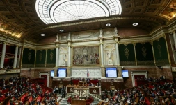 A l'Assemblée nationale, à Paris, le 22 octobre 2025
