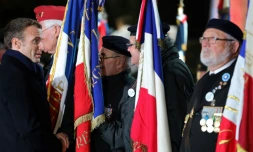 Emmanuel Macron avec des vétérans, le 7 novembre 2018 à La Flamengrie