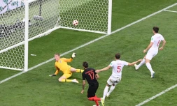 L'attaquant Mario Mandzukic inscrit le but de la victoire pour la Croatie contre l'Angleterre en prolongtaion de la demi-finale du Mondial, le 11 juillet 2018 à Moscou 