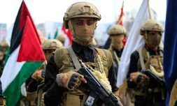 Des combattants rebelles présents à un rassemblement de solidarité avec les Palestiniens de Gaza et contre Israël et les Etats-Unis, à Sanaa, le 29 août 2025
