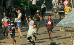 Affrontements entre partisans et détracteurs du président socialiste bolivien Evo Morales, le 23 octobre 2019 à Santa Cruz