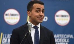 Le chef du Mouvement 5 étoiles Luigi di Maio a revendiqué le 5 mars 2018 le droit de former le gouvernement après être arrivé en tête aux élections.
