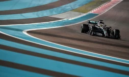 La  Mercredes de Lewis Hamilton, champion du monde 2019 et vainqueur du dernier GP de la saison à Abou Dahbi, le 1er décembre 