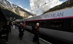 Le trafic ferroviaire entre Paris et Milan est interrompu au moins plusieurs jours, a indiqué mardi la SNCF, en raison d'une coulée de boue consécutive à de violents orages dus à la canicule