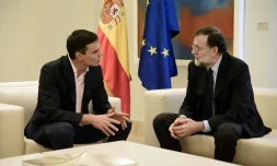 Le chef du parti socialiste espagnol Pedro Sanchez et le Premier ministre espagnol Mariano Rajoy à Madrid, le 2 octobre 2017