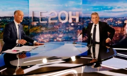 Nicolas Sarkozy interviewé par Gilles Bouleau lors du 20 h de TF1, le 3 mars 2021 à Boulogne Billancourt dans les Hauts-de-Seine