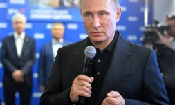 Le président russe Vladimir Poutine lors d'une visite au siÚge du parti Russie Unie le 18 septembre 2016 à Moscou