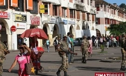Jeudi 29 janvier 2008 

Antananarivo : les gendarmes effectuent des patrouilles dans les rues de la capitales
