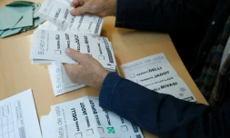 Dépouillement des votes à la primaire d'Europe Ecologie-Les Verts, le 19 octobre 2016 au siège du parti à Paris