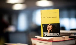 Le livre de l'écrivaine Vanessa Springora "Le Consentement", photographié le 31 décembre 2019 à Paris