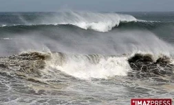 Jeudi 5 Février 2009

Une forte houle est générée par le cyclone Gaël