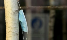 Les salariés pourront retirer leur masque en entreprise, à partir du 14 mars